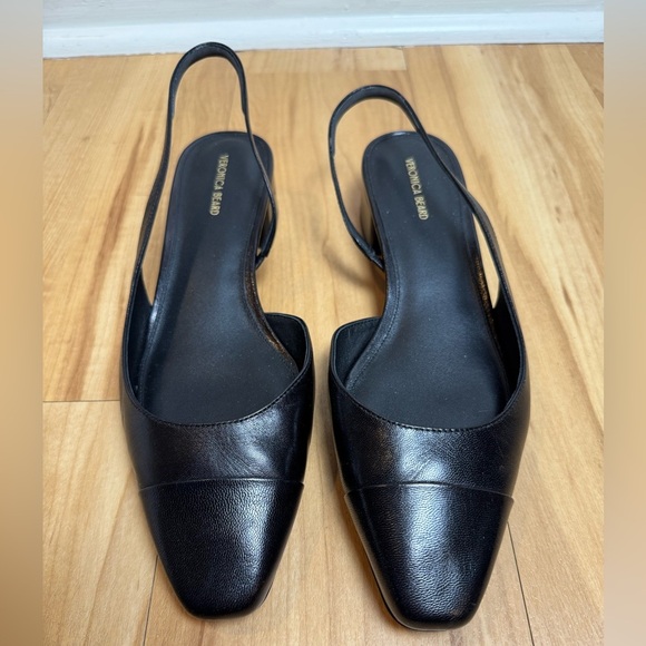 Veronica Beard Women's Black Cecile Leather Slingback Flats
Size 11 - NWT - Picture 2 of 9